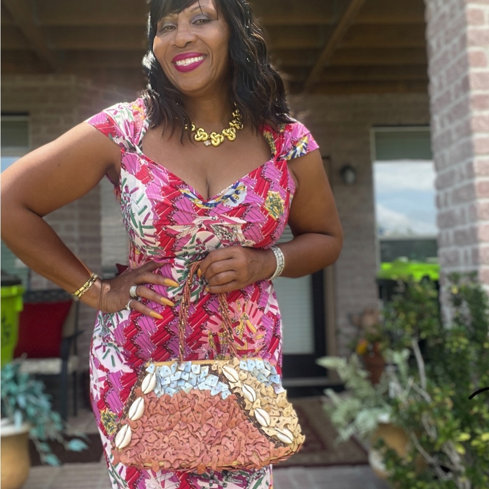 Unique And Beautiful Bag! Use Shells To Create A … - image 2